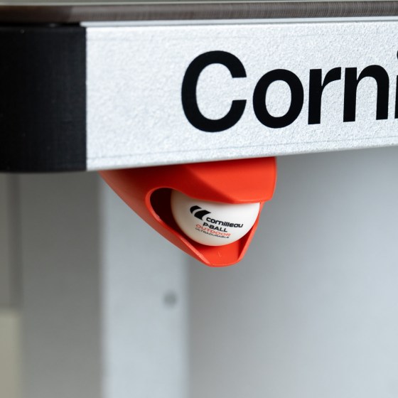 112302_CAMPUS_Cornilleau_gray_04