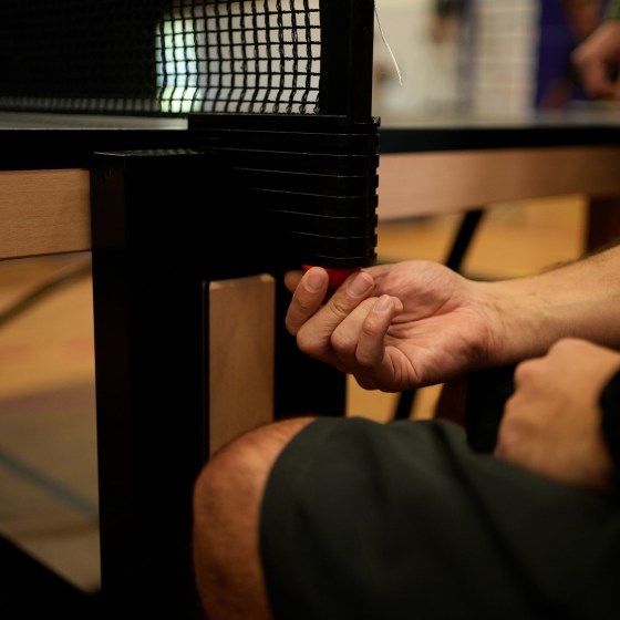 118606_Cornilleau_stol_tenisowy_850W_szary_07